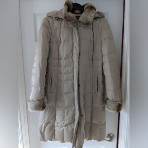 Gallery Cream Puffer Coat with Fur Hood